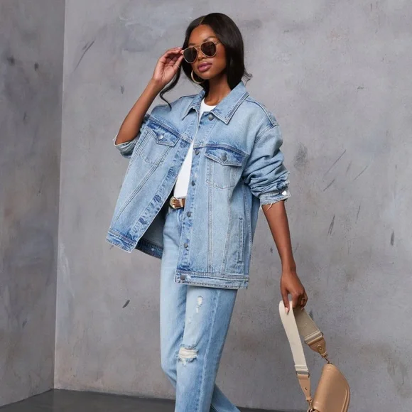 Influencer Oversized Denim Jacket - Picture 3 of 9